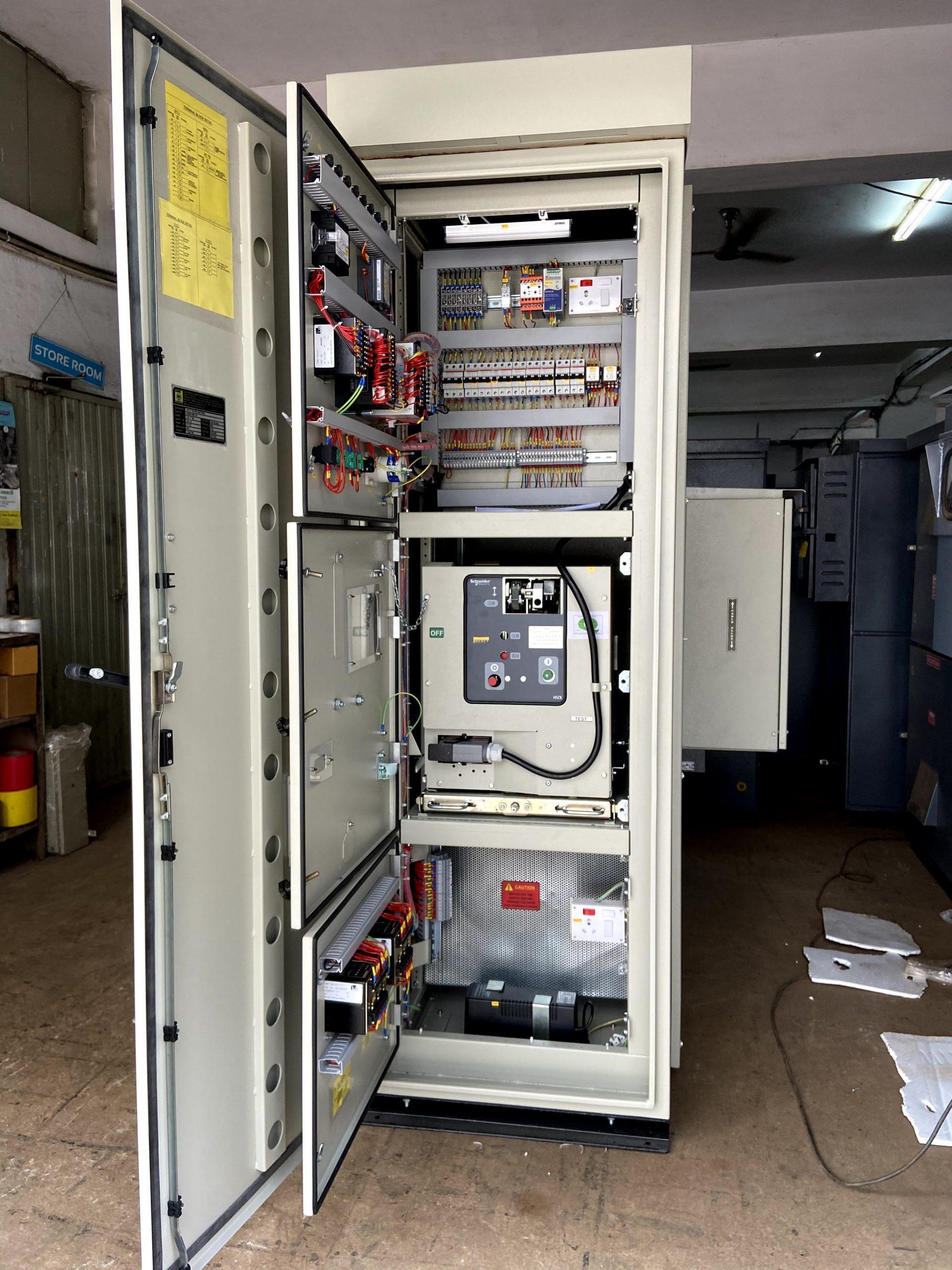 HT VACUUM CIRCUIT BREAKER Star Switchgears Electric Control Switchgear