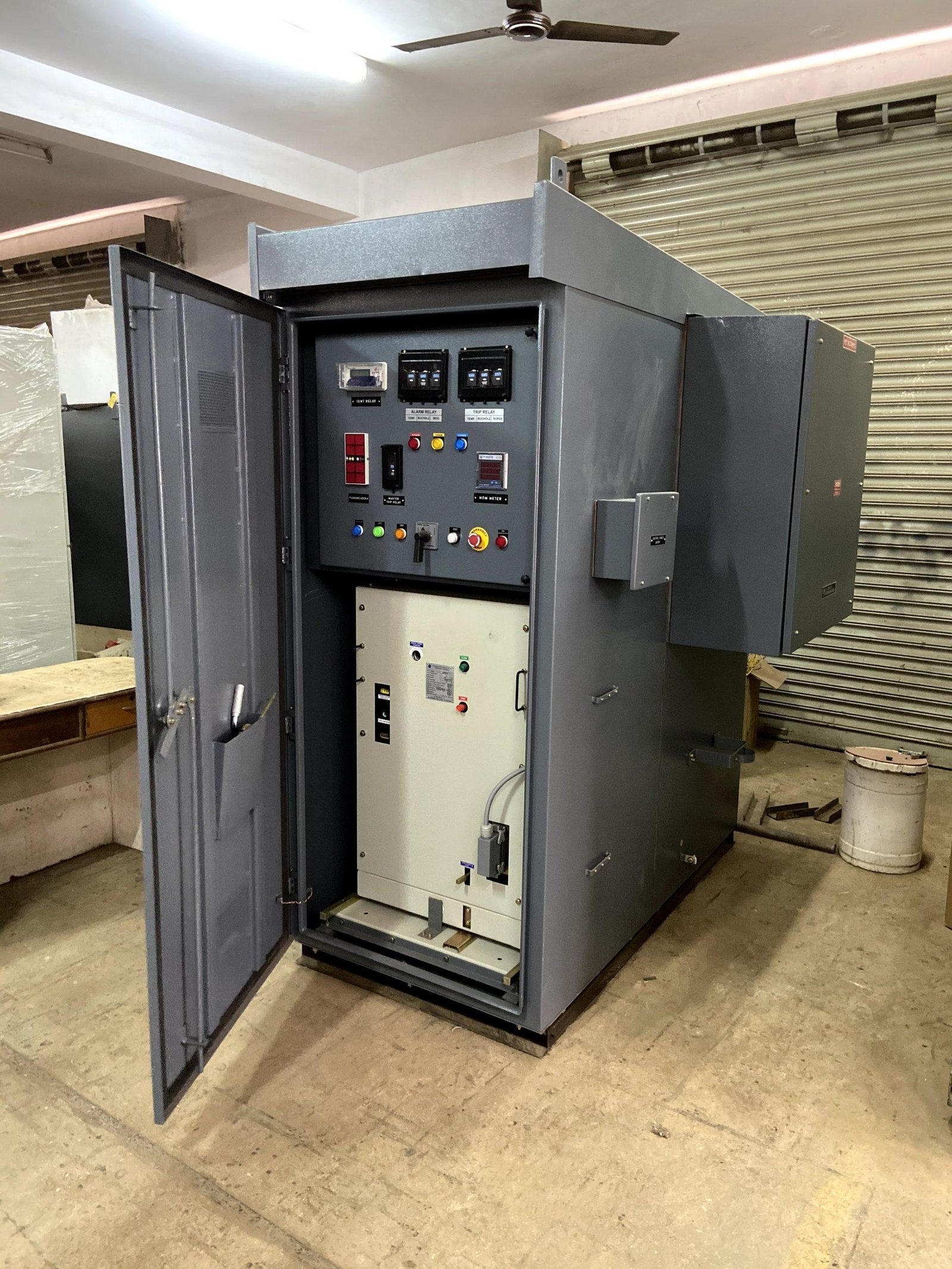 HT VACUUM CIRCUIT BREAKER – Star Switchgears : Electric Control Switchgear